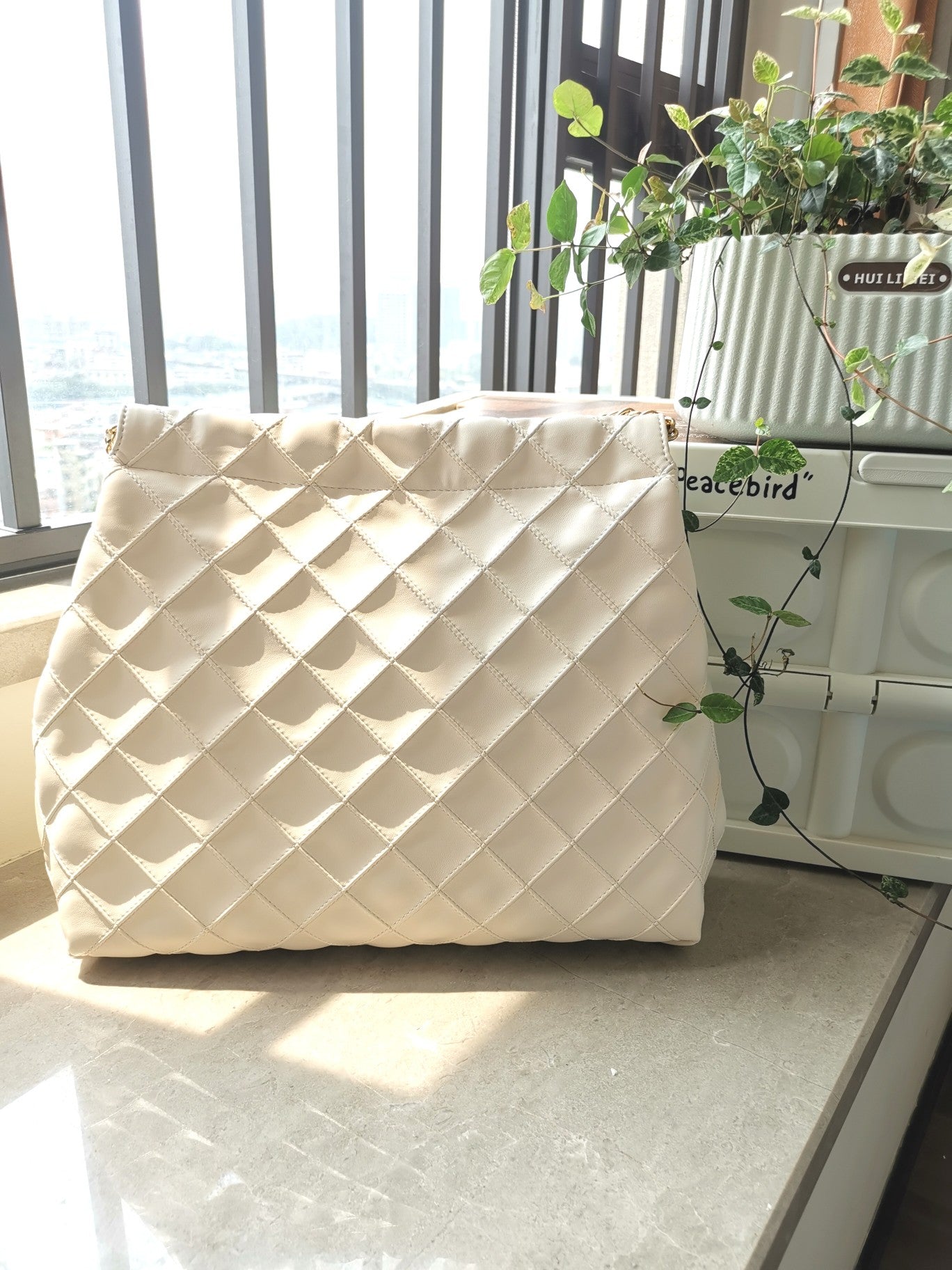 Tory Burch Fleming Sheepskin Chain Shoulder Bag