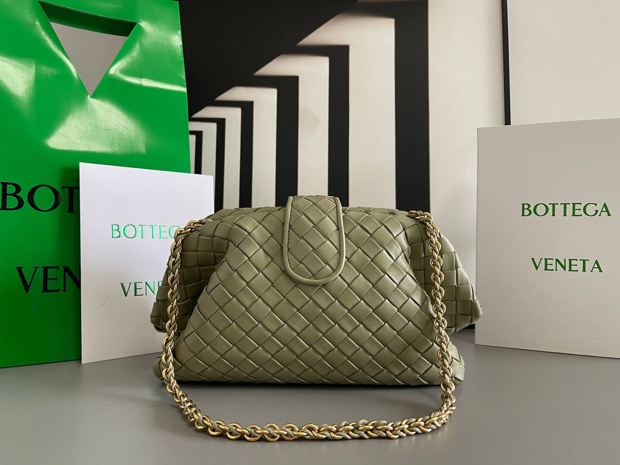 BV New Lauren 1980 Padded Intrecciato Leather Clutch