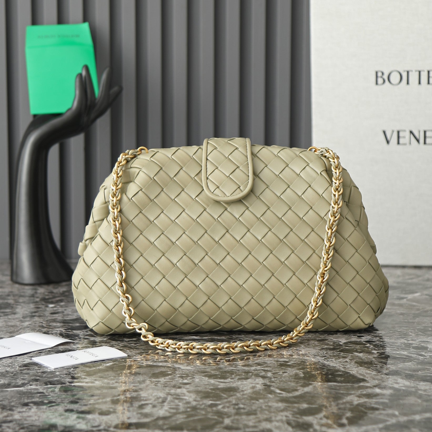 Bottega Veneta Lauren 1980 Teen Clutch - Elegant Chain Clutch