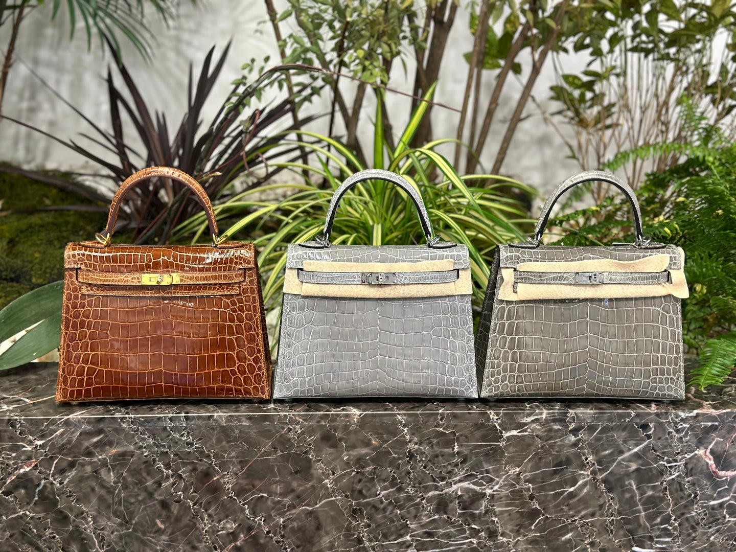 Kelly 25 Glossy Nile Bag - Spot Collection