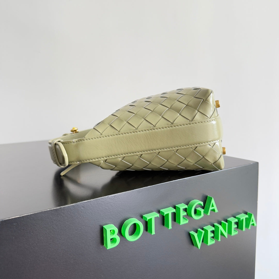 Bottega Veneta Year of the Snake Limited Edition Intreccio Lunch Bag