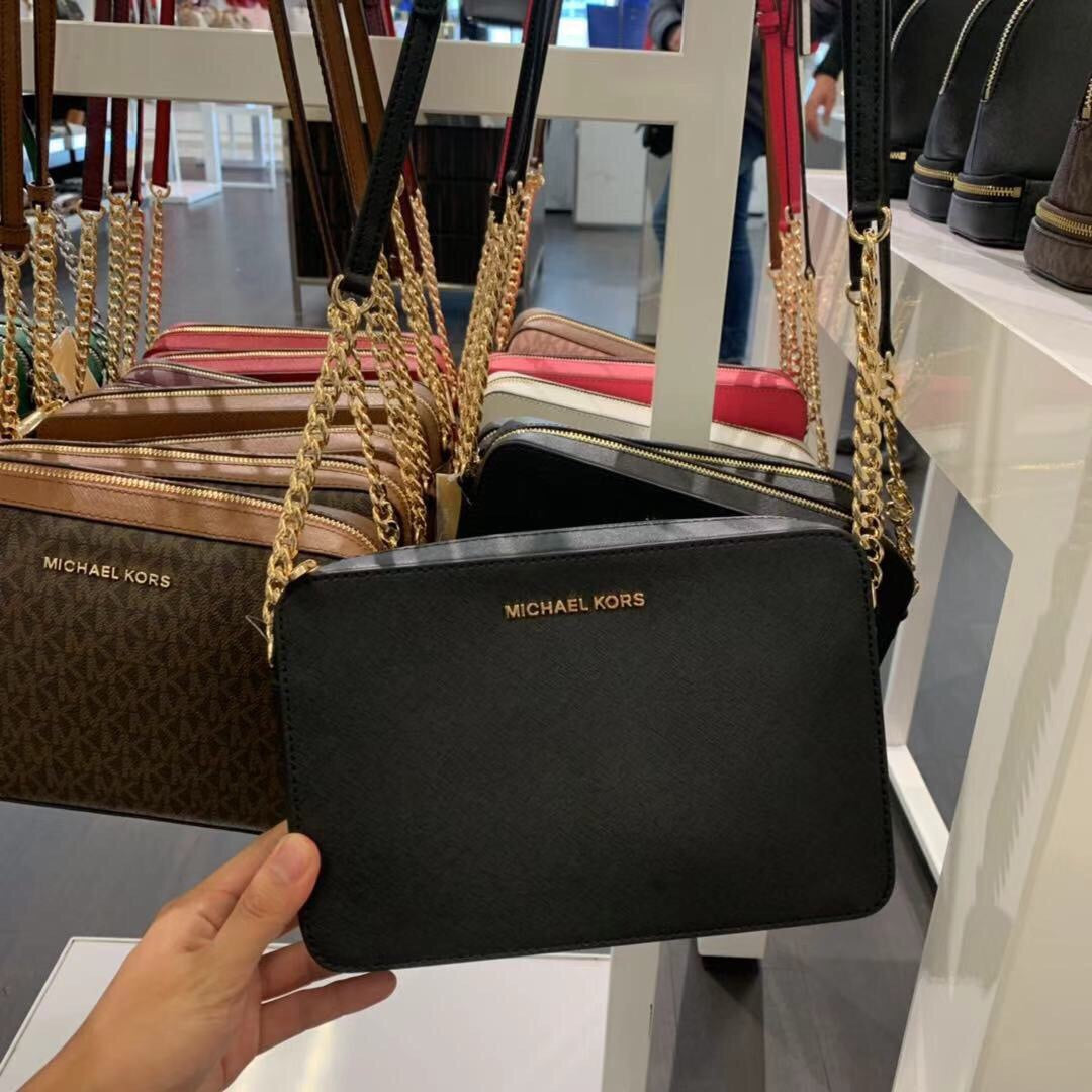 Michael Kors Jet Set Item Square Chain Shoulder Crossbody Bag