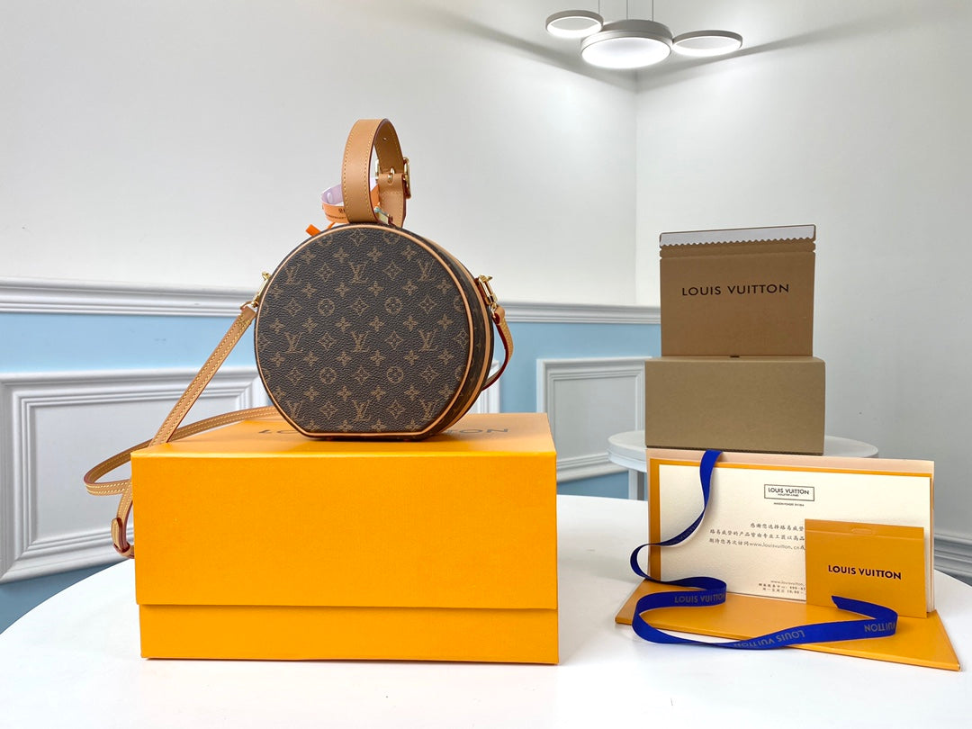 Monogram Canvas Carry-On Pouch M43514 - Chic & Practical