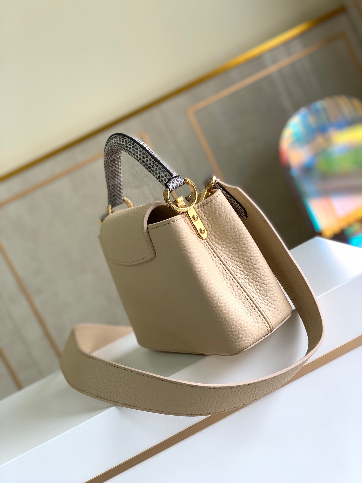 Louis Vuitton M55921 Milk White Leather Handbag