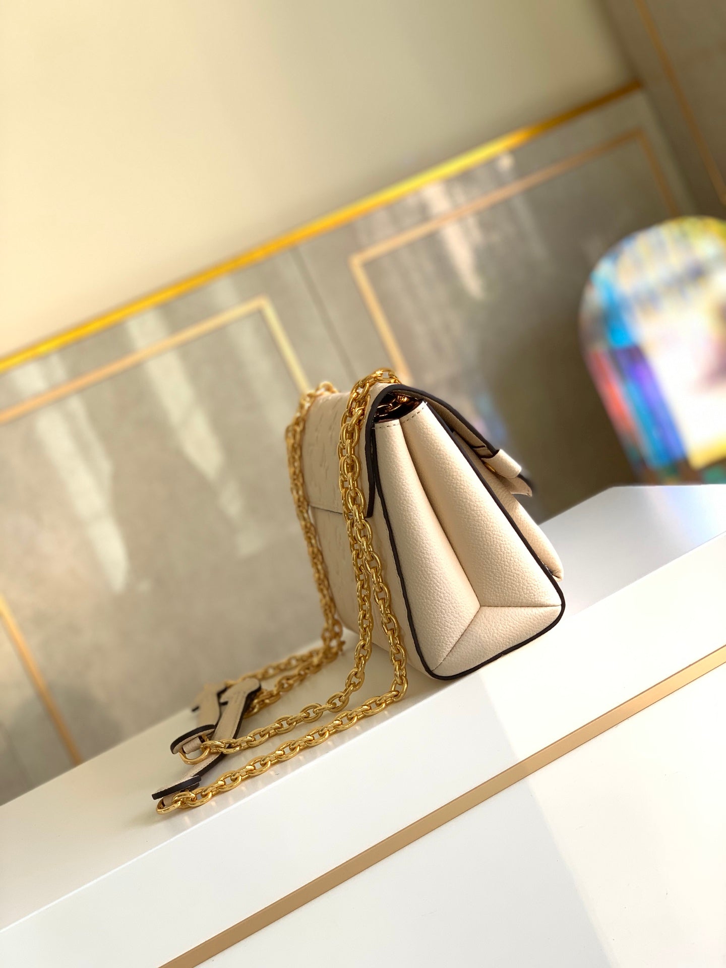 BB M45277 Milk White Handbag - Exclusive Duty-Free Offer