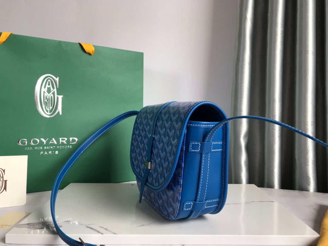 Goyard BelvÃ©dÃ¨re Second Generation Bag - Small, Classic Design