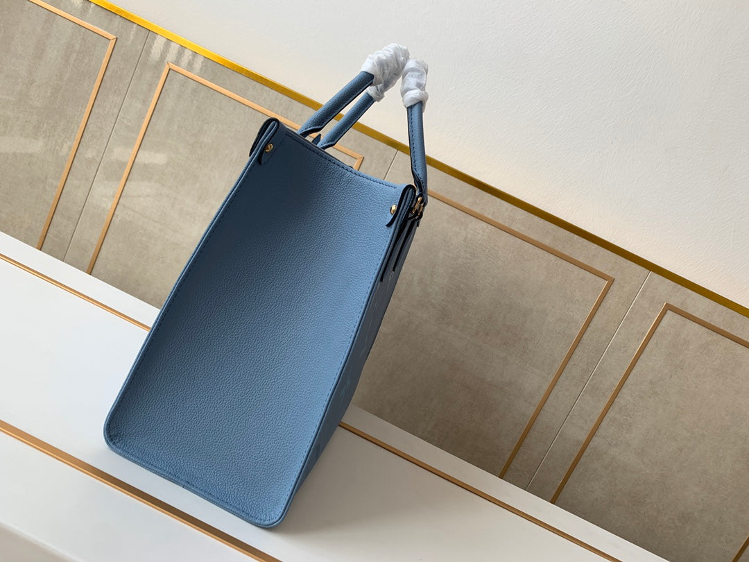 LV Version 45718 Blue Handbag â€“ Stylish and Spacious