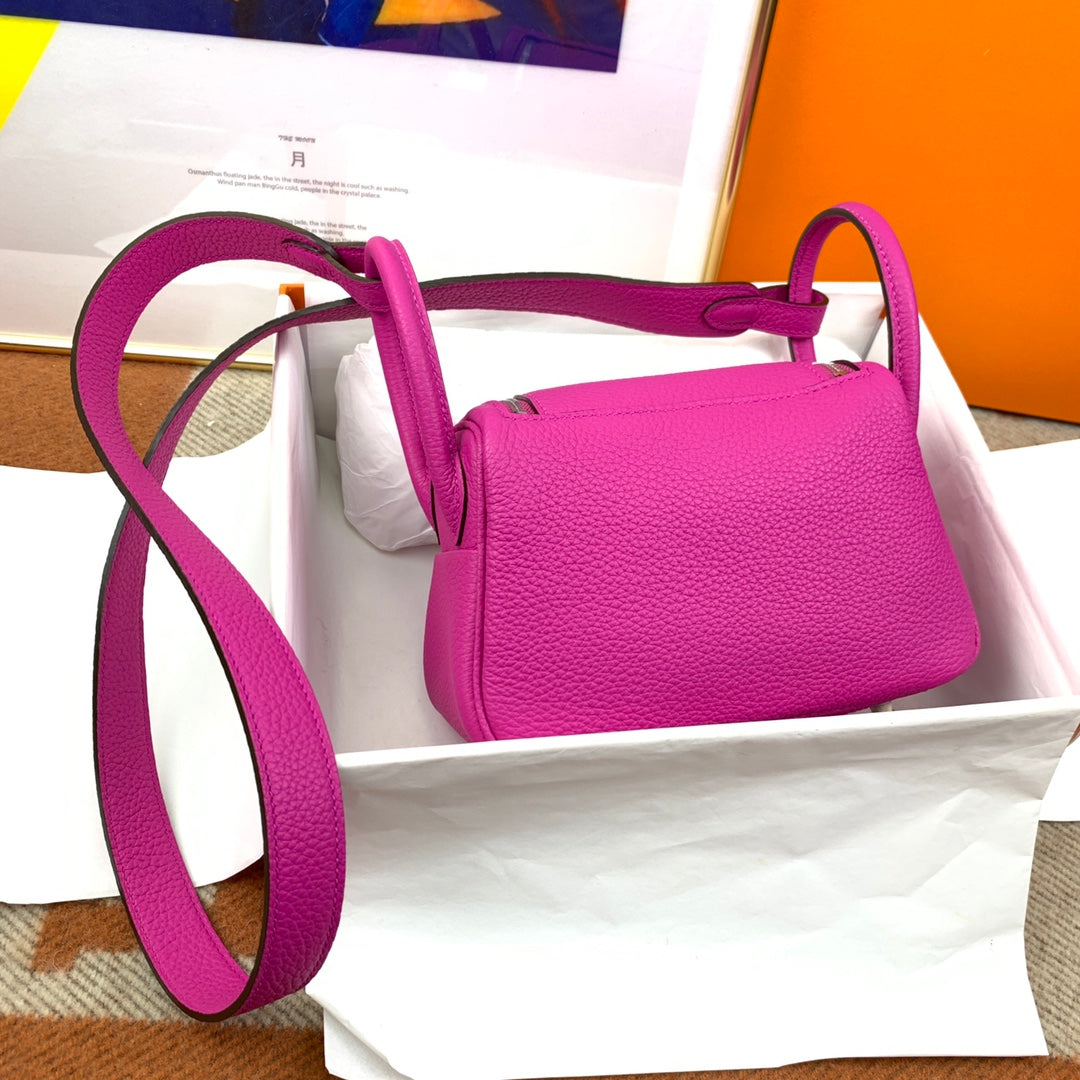 Handmade Minilindy Leather Bag - Magnolia Powder with Silver Buckle