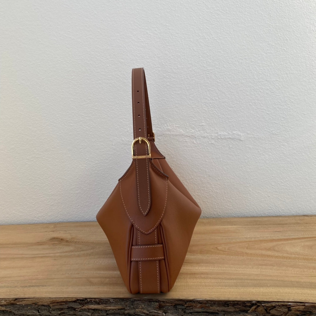 Celine Romy 2021 Leather Handbag - Versatile and Chic