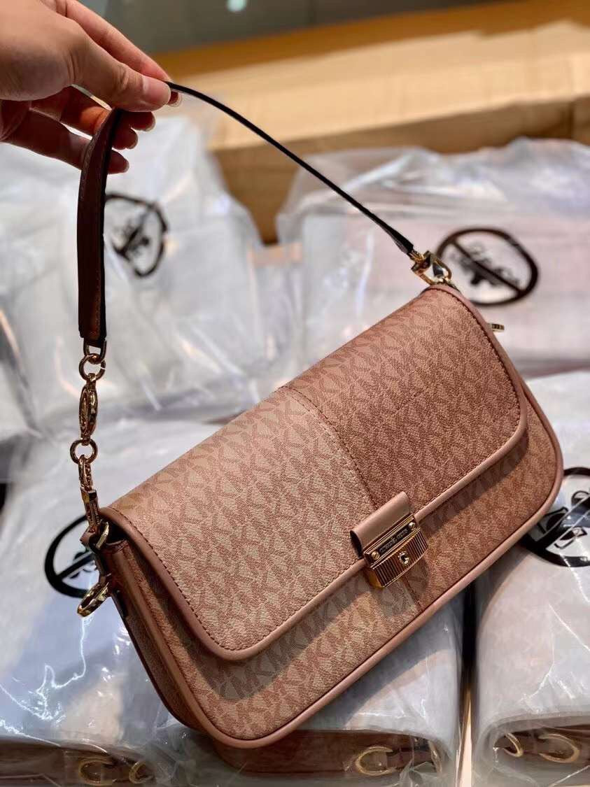 Michael Kors Crossbody Bag with Adjustable Shoulder Straps