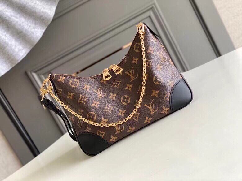 Louis Vuitton M45831 Boulogne Black Leather Handbag