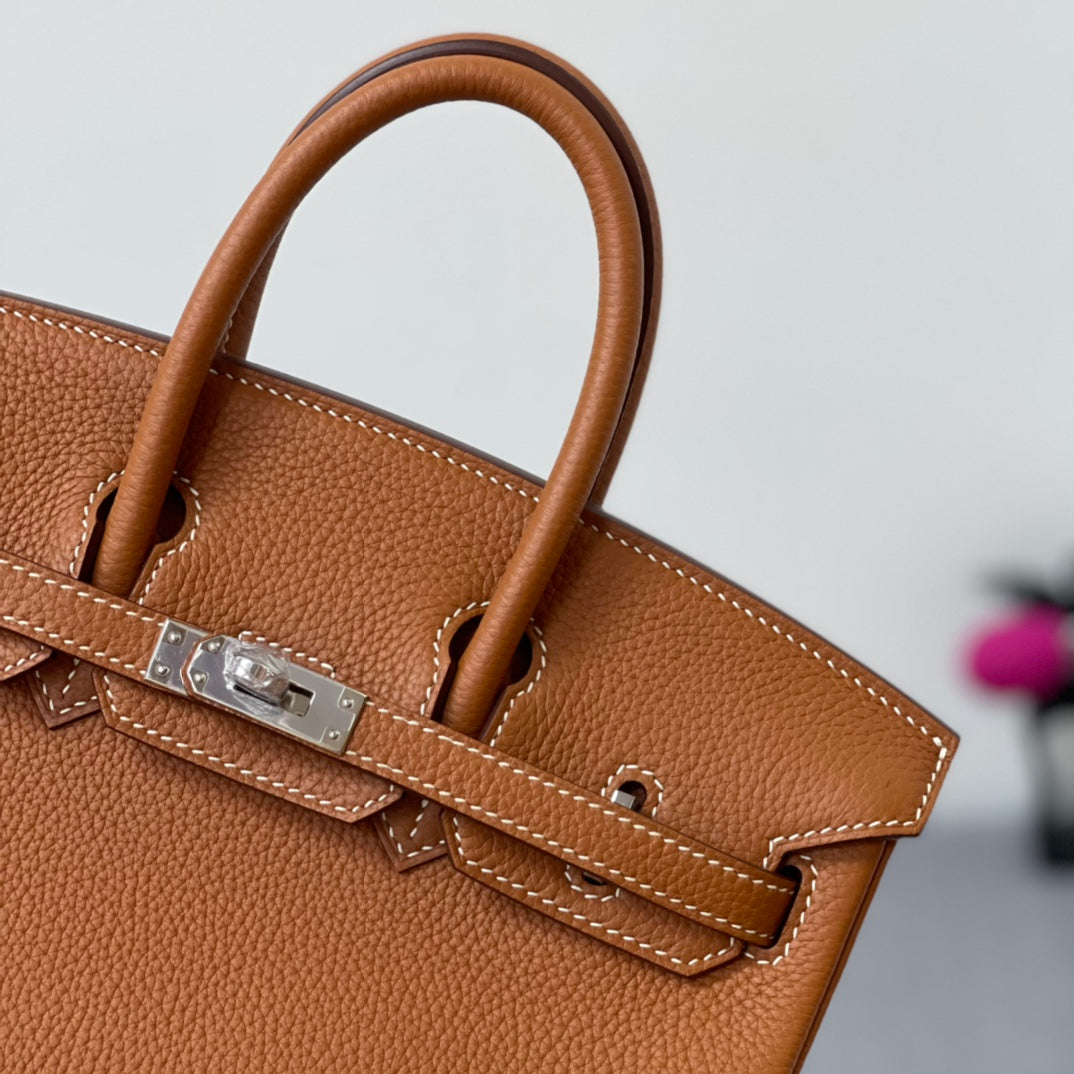 Platinum Togo Leather Handbag - Golden Brown with Silver Buckle