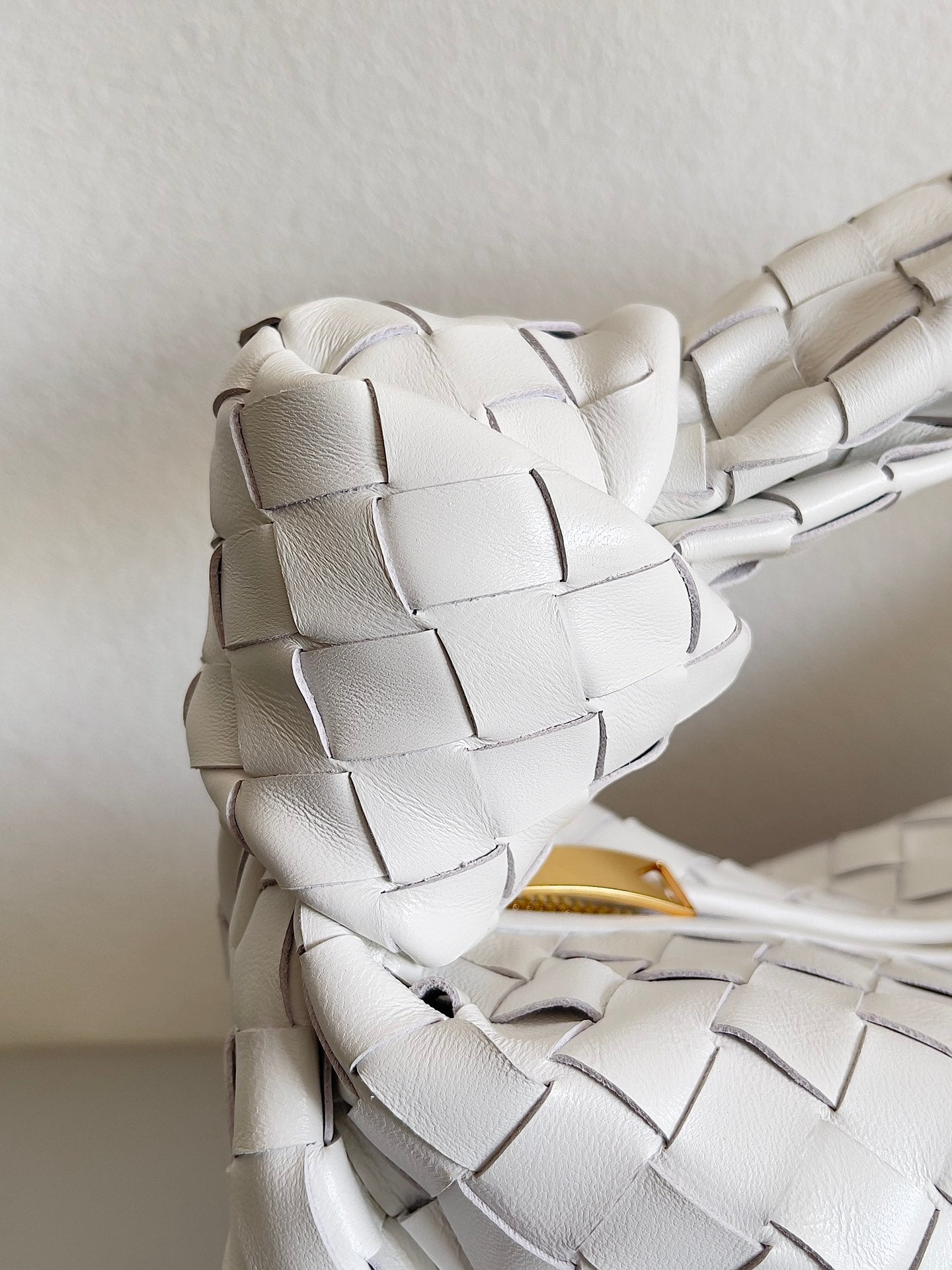 Botega Veneta Jodie Medium White Handbag