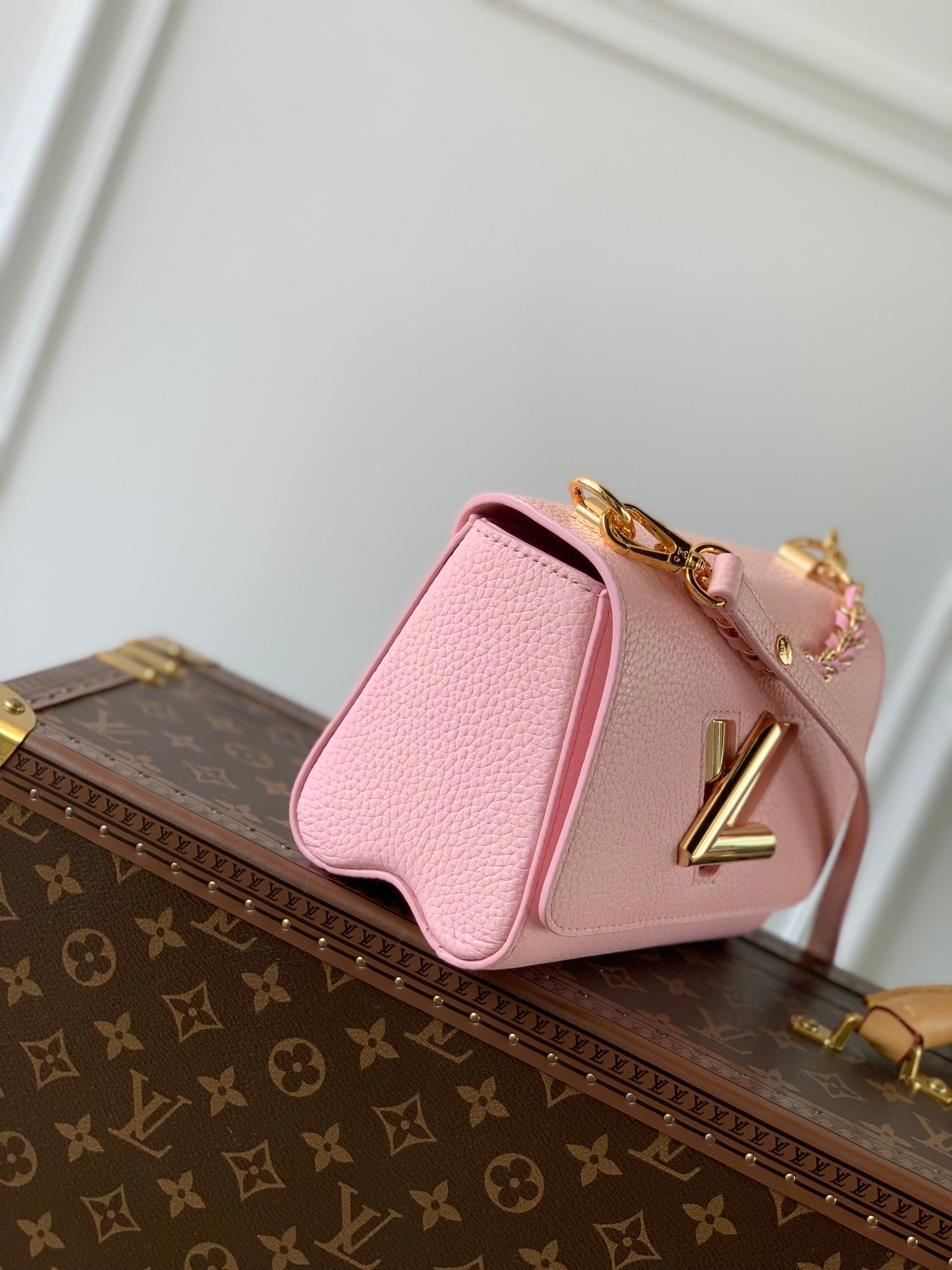 LV Twist Handbag - Pearlescent Pink Iridescent Leather