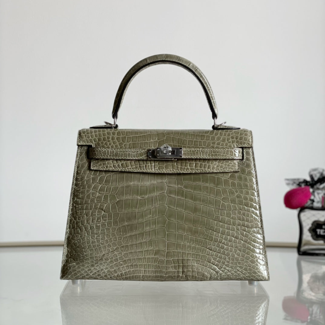 Kelly 25 High Gloss Elephant Gray - Contemporary Side Table