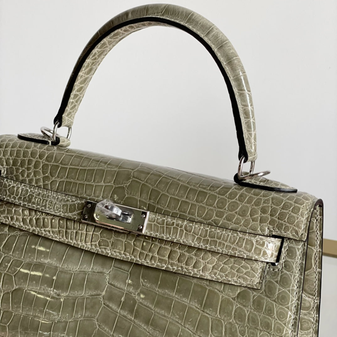 Kelly 25 High Gloss Elephant Gray - Contemporary Side Table