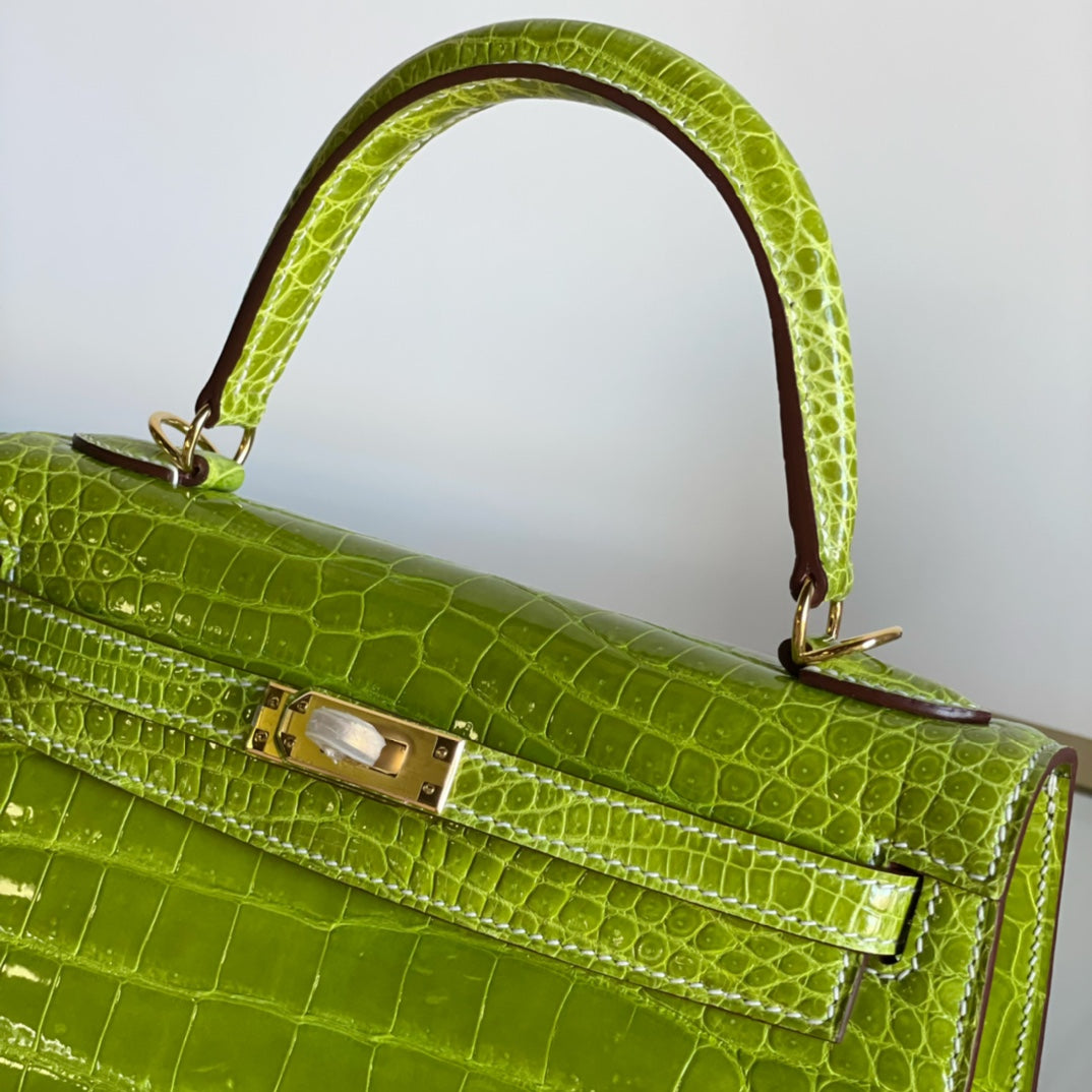 High Gloss Apple Green Kelly 25 - Special Offer