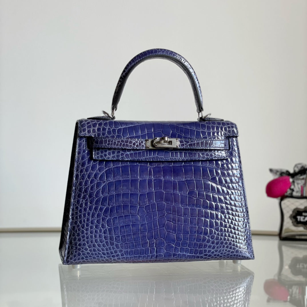 Kelly 25 High Gloss Siamese Electric Blue Handbag
