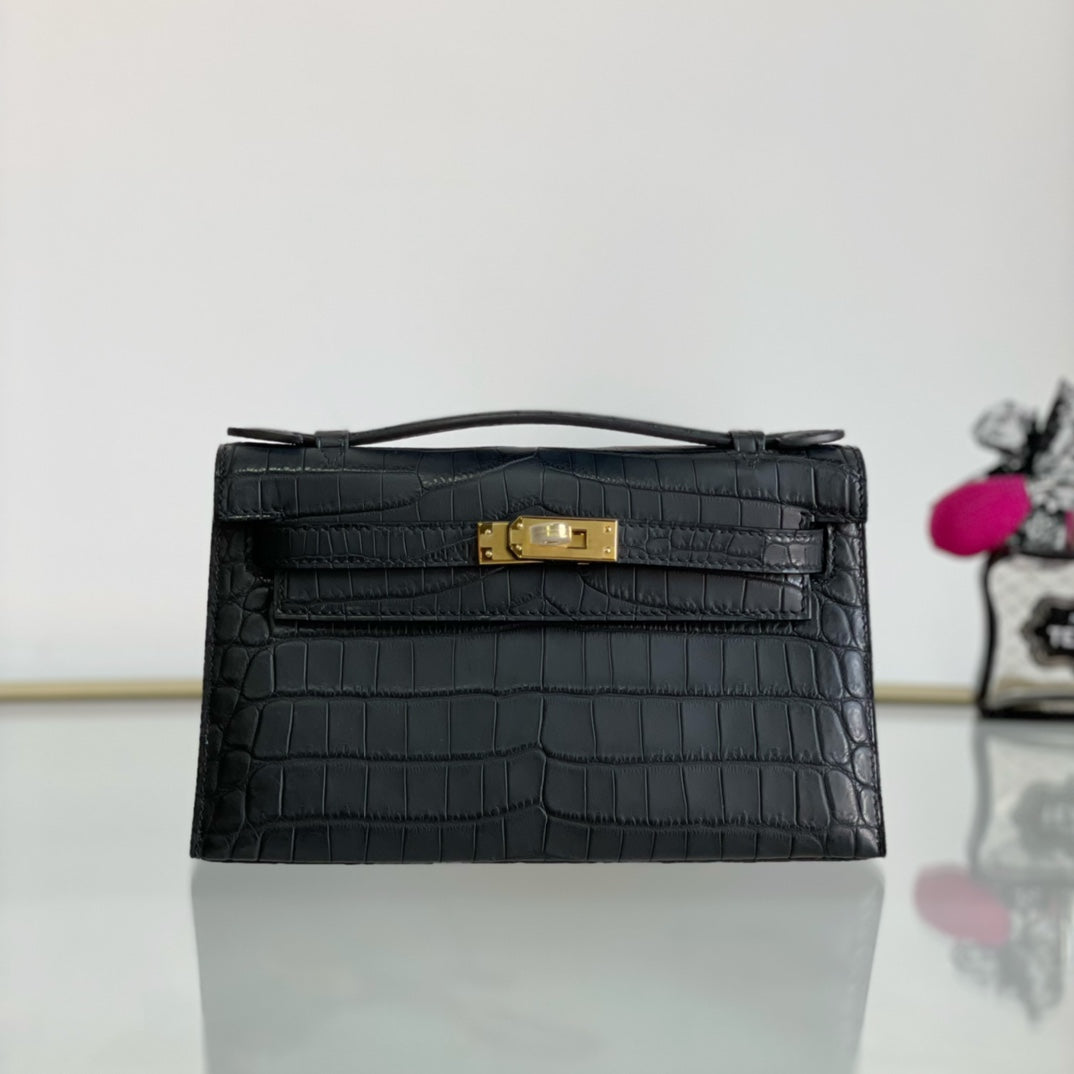 First Generation Matte Nile Belt - Black with Gold Buckle