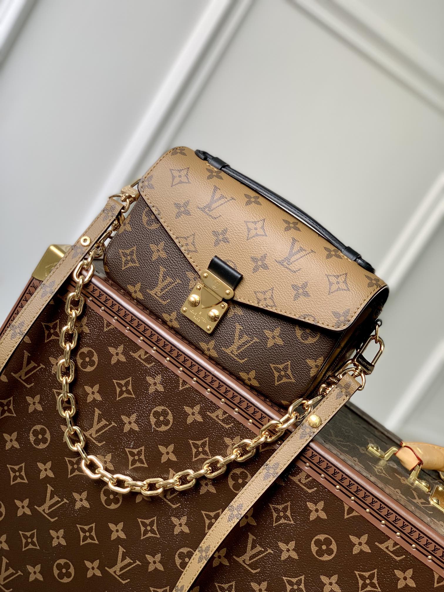 LV M46279 Yellow Flower Mini Messenger Bag
