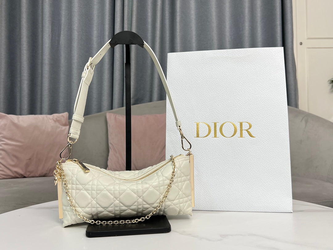 DIOR CLUB White Sheepskin Cannage Handbag
