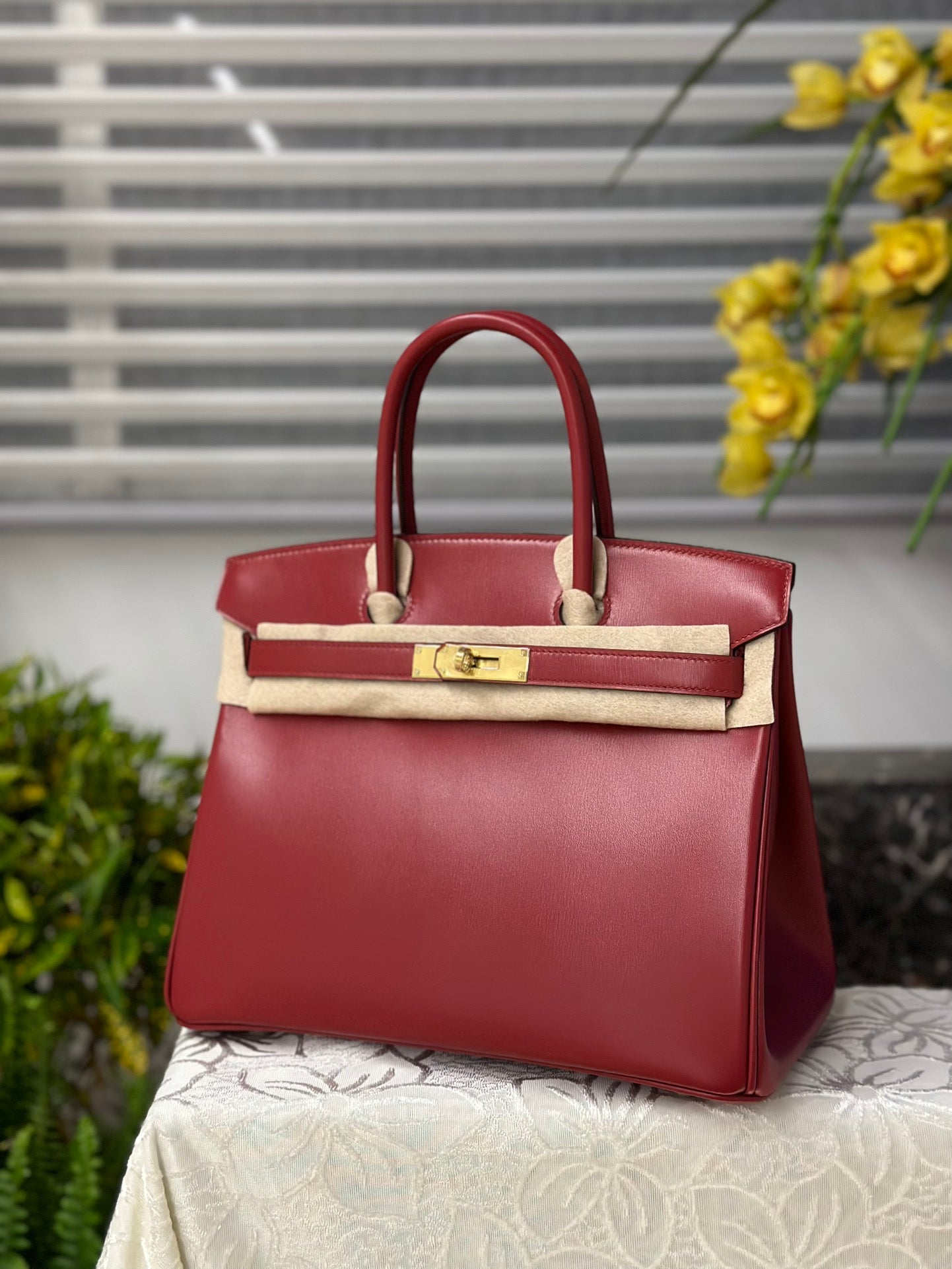 Premium Platinum 30 Box Leather - Elegant & Durable