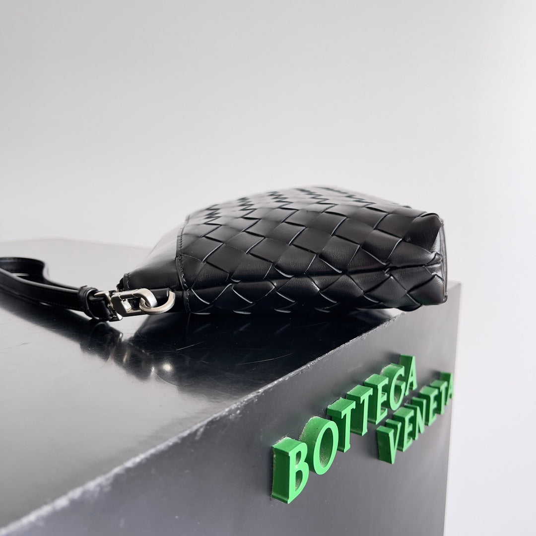 Bottega Veneta Men's Intrecciato Woven Prism Clutch Bag
