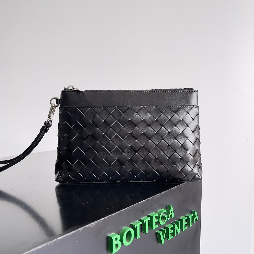 Bottega Veneta Men's Intrecciato Woven Prism Clutch Bag