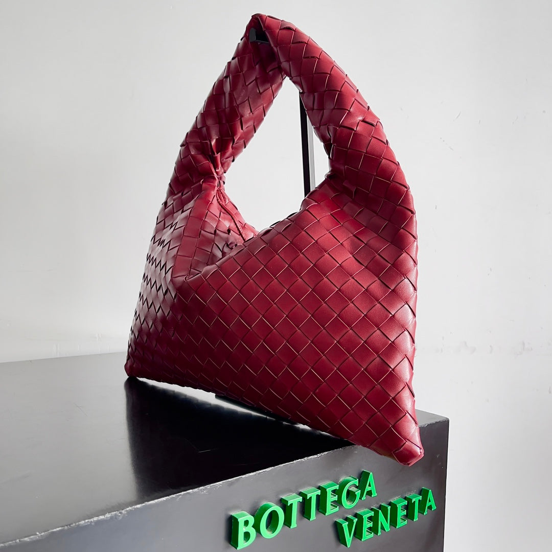 BV HOP Medium Handbag - Genderless Fashion Accessory