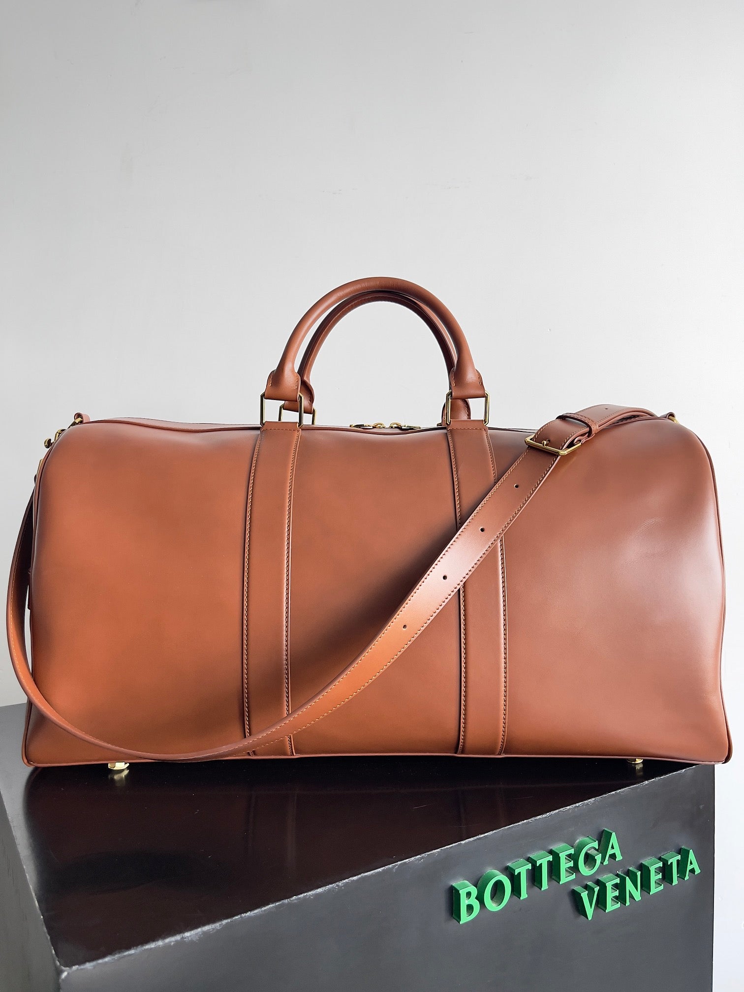 Bottega Veneta Retro Glossy Leather Travel Bag