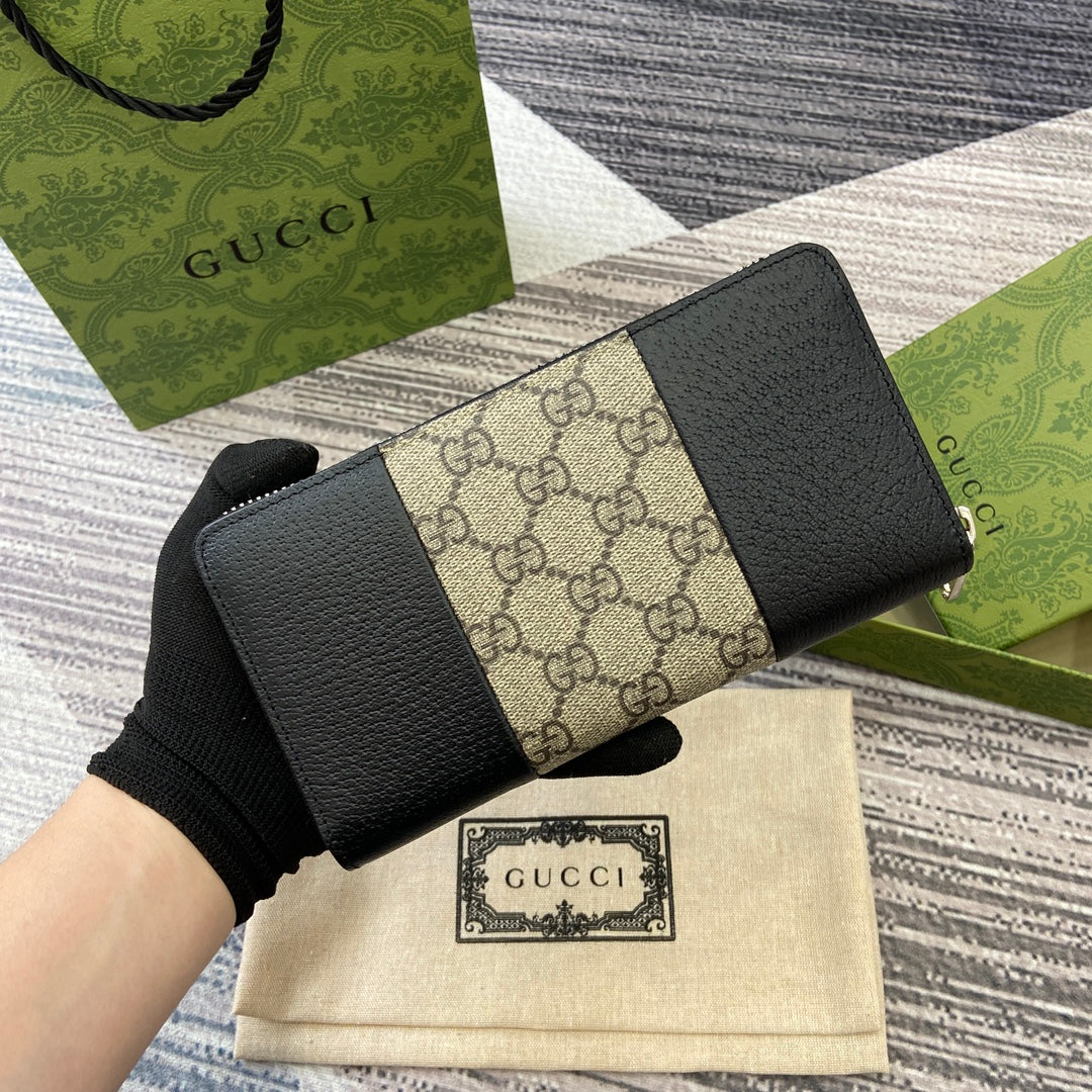 Gucci GG Supreme PVC and Leather Wallet - Model 821803