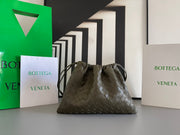 Stylish Drawstring Dustbag - Casual Chic Accessory