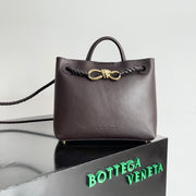 BV Andiamo All-Leather Casual Bag - Versatile & Lightweight