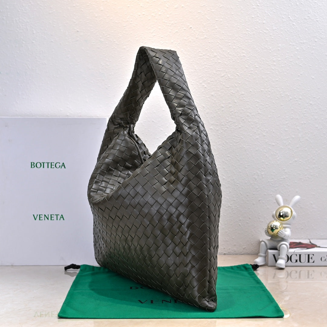 Large Woven Leather HOP Bag â€“ Modern Minimalist Style