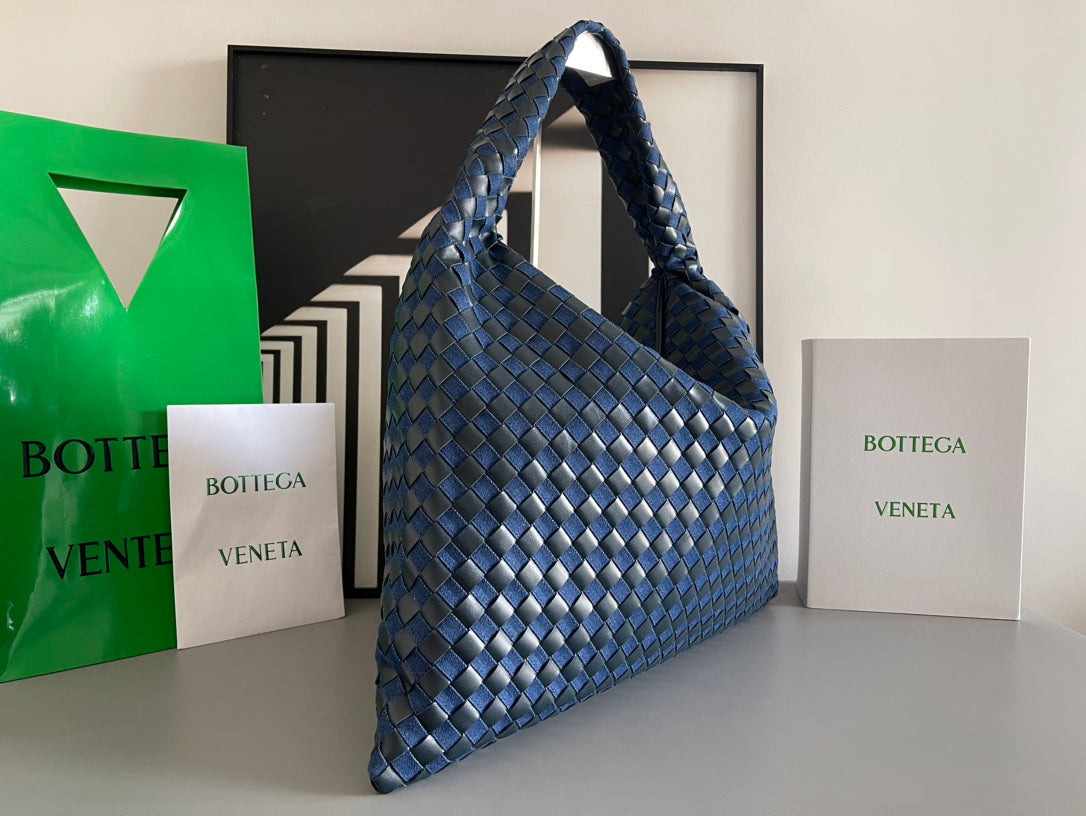 Large Woven Leather HOP Bag - Modern Minimalist Design