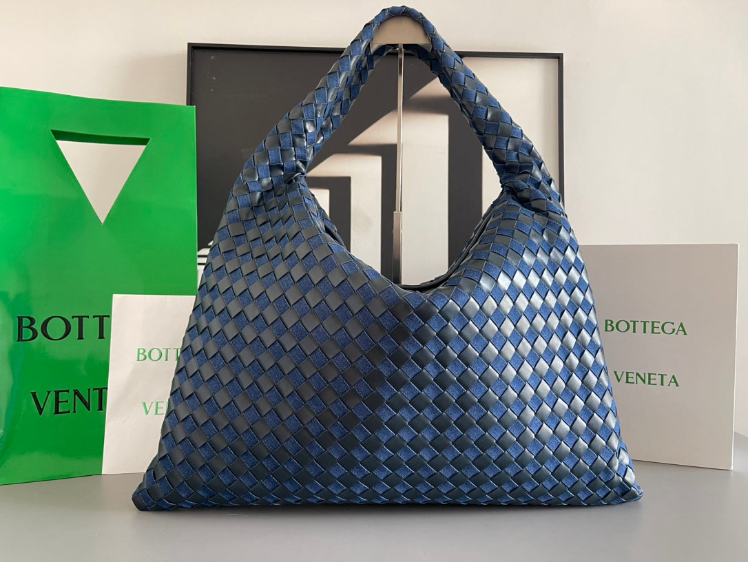 Large Woven Leather HOP Bag - Modern Minimalist Design