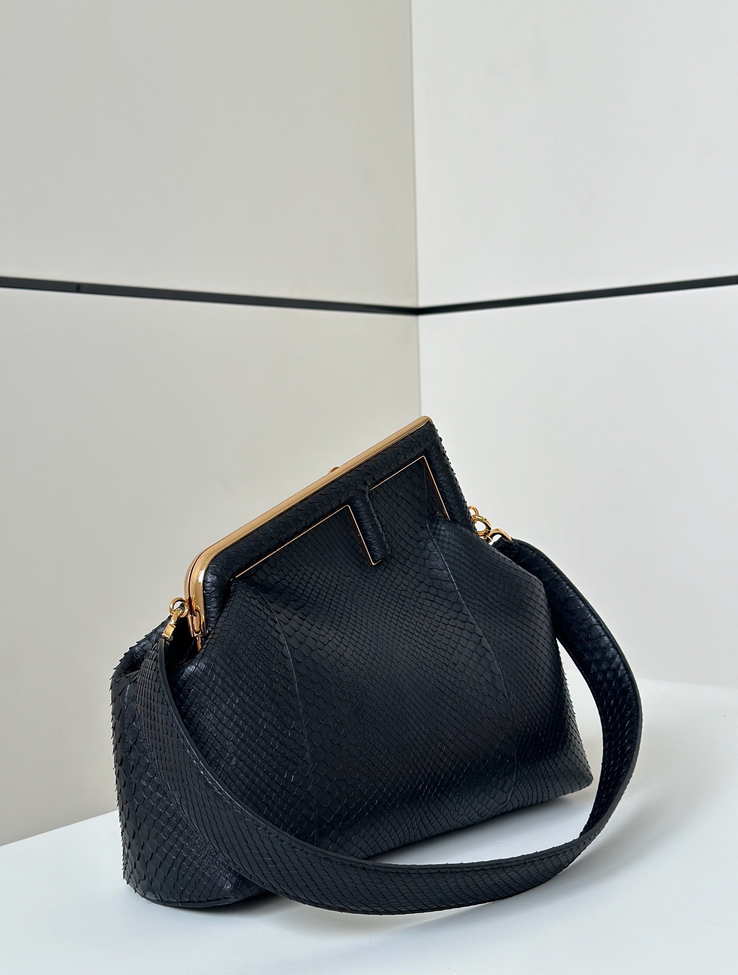 ** Fendiâ¤ï¸First Series Asymmetric Handbag with Detachable Strap

**