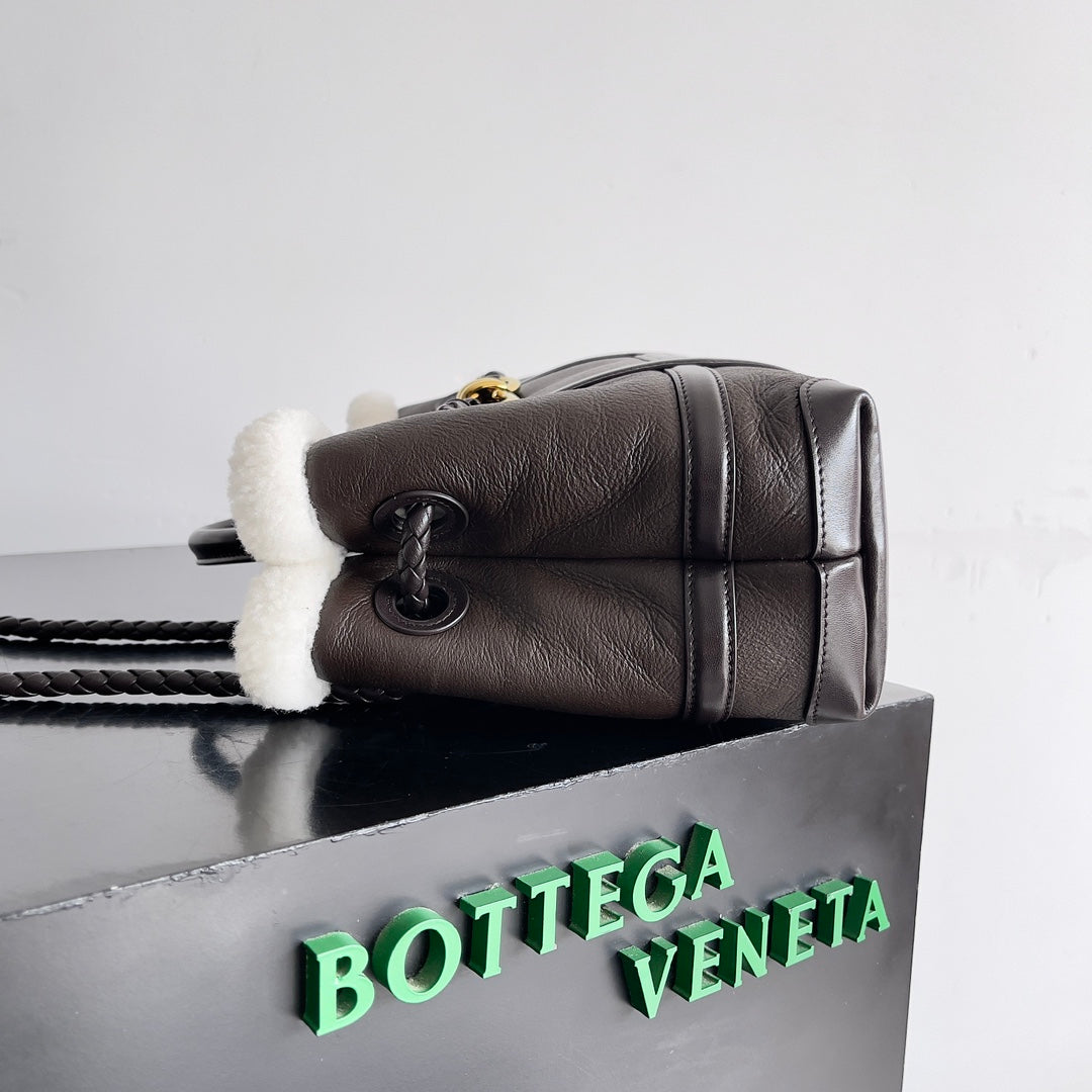 Bottega Veneta 2024 Andiamo Lamb Wool Handbag for Women
