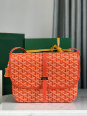 ** Goyard BelvÃ©dÃ¨re 2 Bag - Elegant Crossbody & Shoulder Bag

**