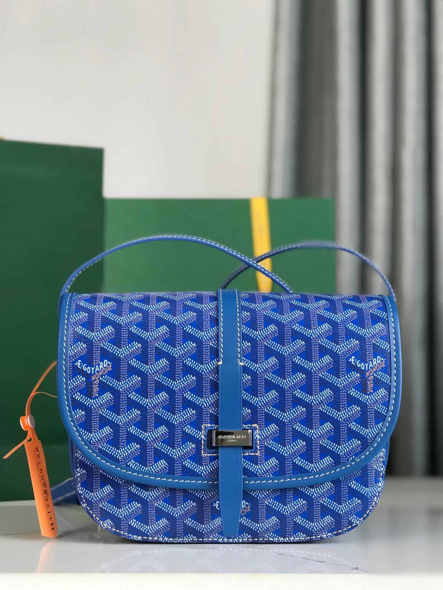 Goyard BelvÃ©dÃ¨re 2nd Generation Bag - Stylish & Practical Crossbody