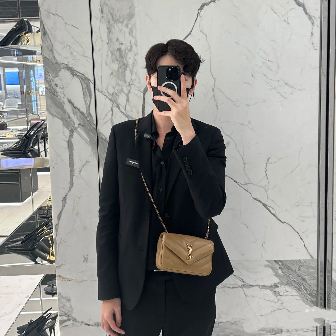 LouLou's Adorable Mini Bag for Every Occasion