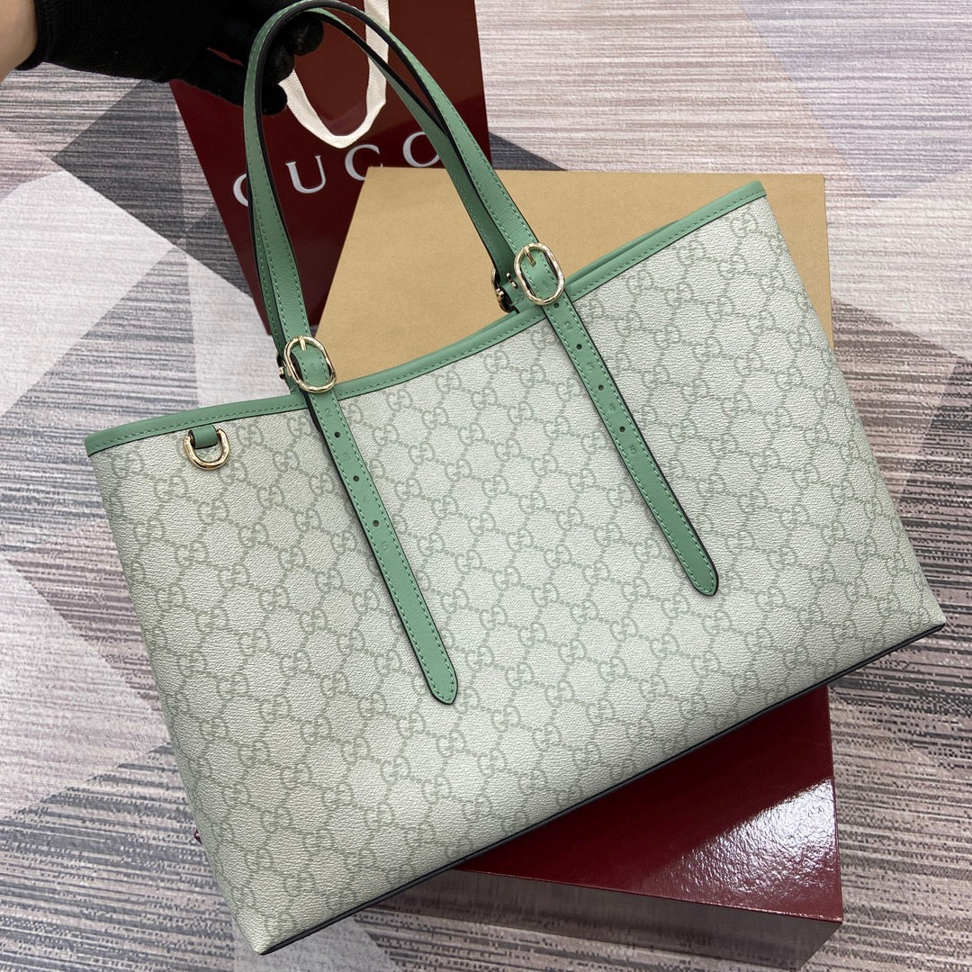 Gucci GG Emblem Medium Tote Bag - Green Leather