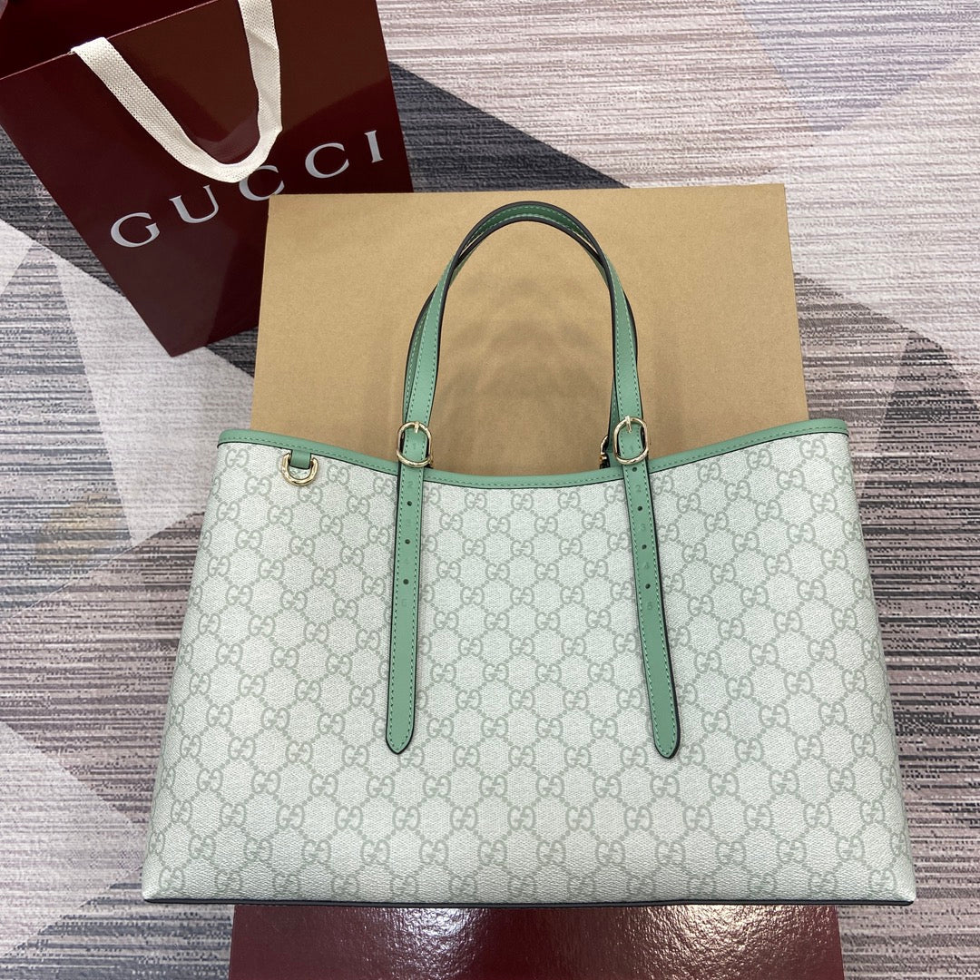 Gucci GG Emblem Medium Tote Bag - Green Leather
