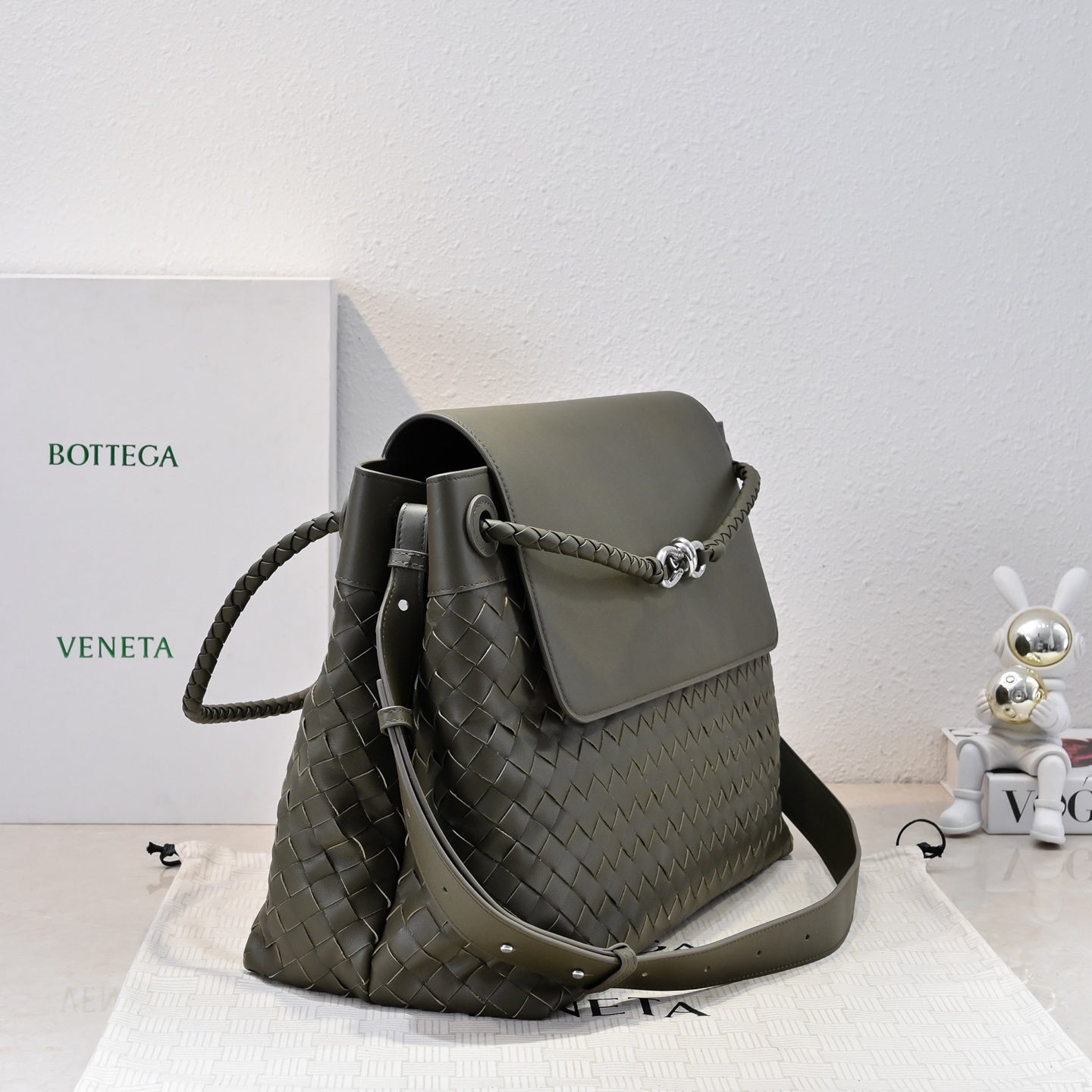 Bottega Veneta 2025 Men's Andiamo Backpack - Sleek & Functional