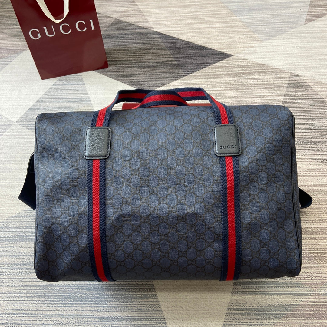 Gucci GG Supreme Canvas Travel Bag - Beige & Ebony