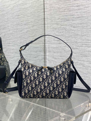 Dior D-Dream Autumn/Winter Series Handbag - Stylish & Versatile