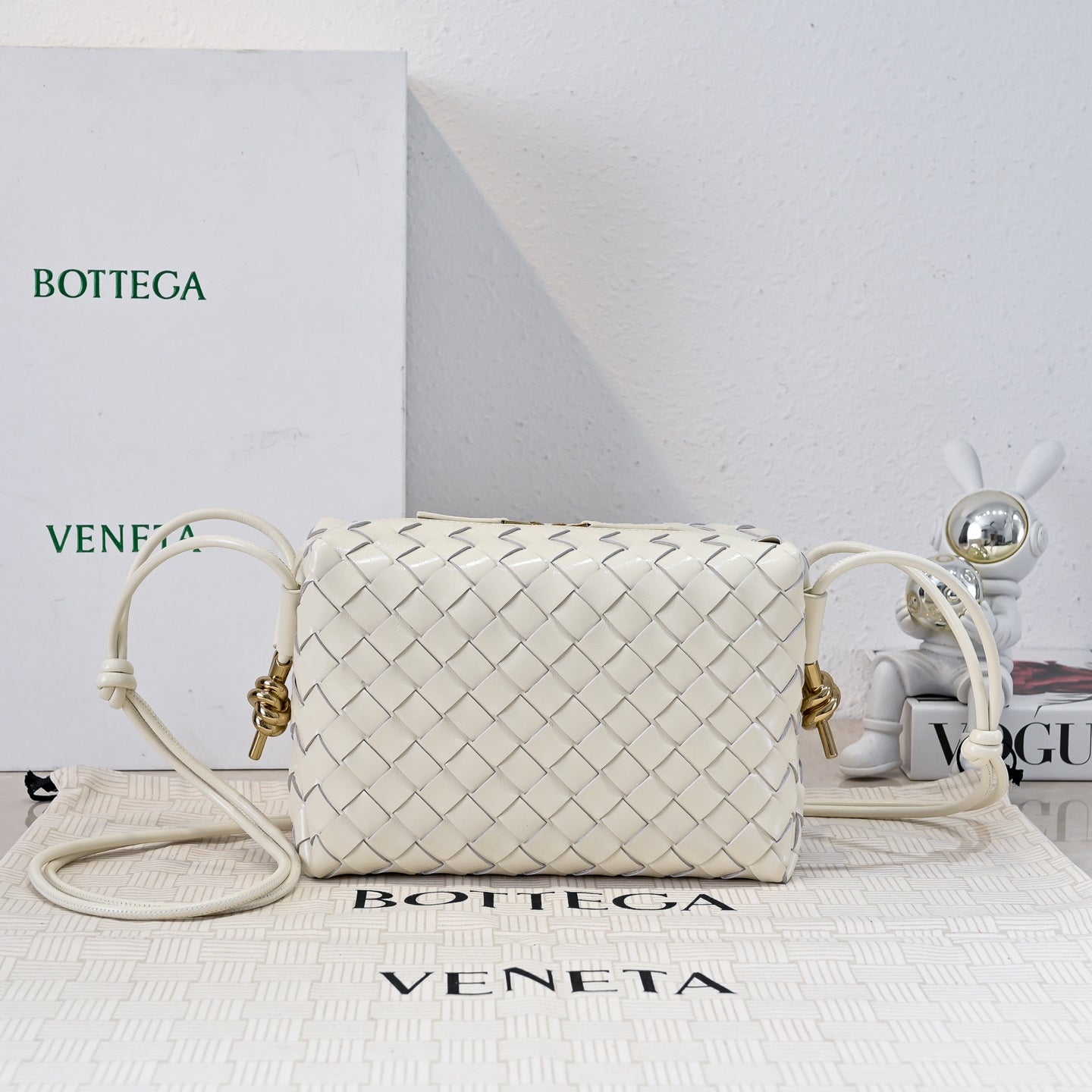 Bottega Veneta Leather Loop Camera Bag - Stylish & Lightweight