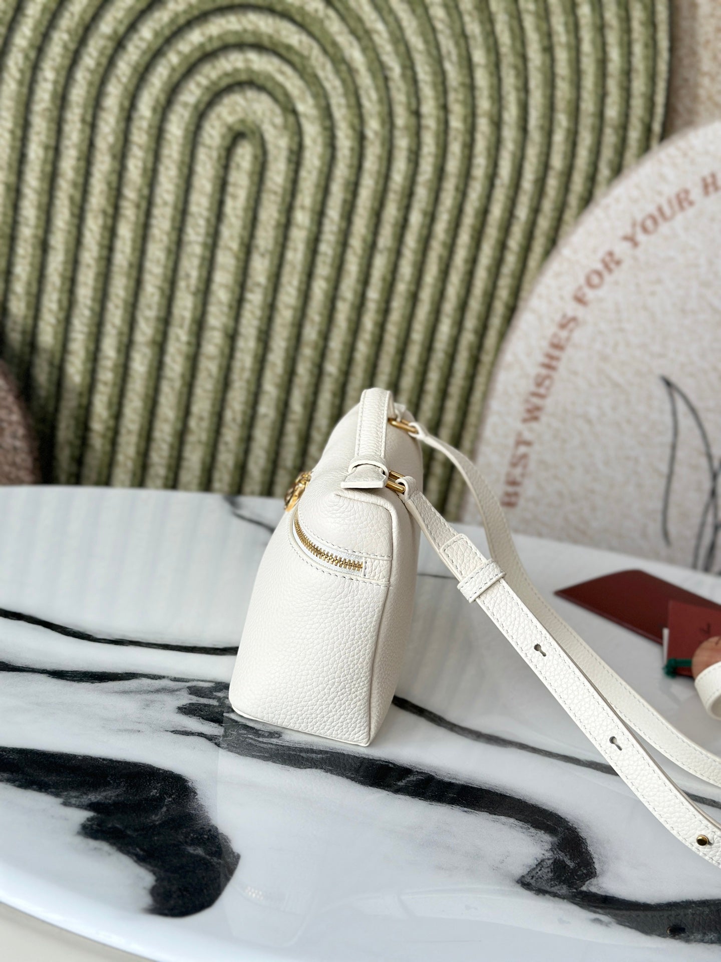 L19 Milkshake Platinum Buckle Handbag - Stylish & Functional Crossbody