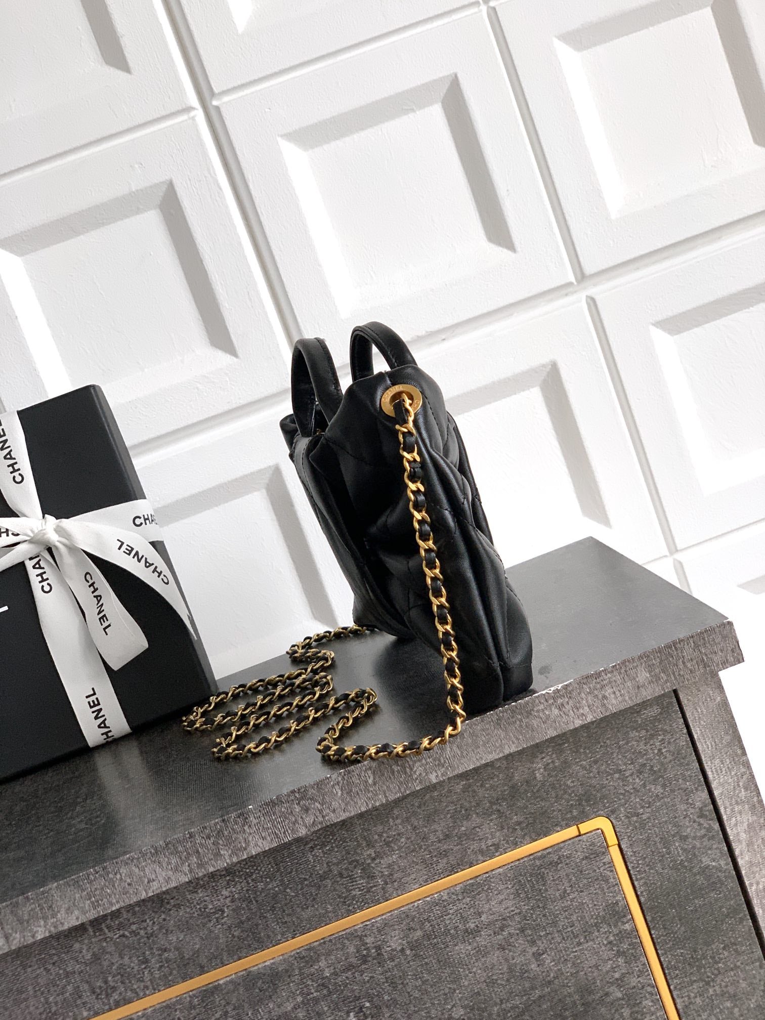 Elegant Small OHANEL Bow Bag - Versatile Fashion Accessory