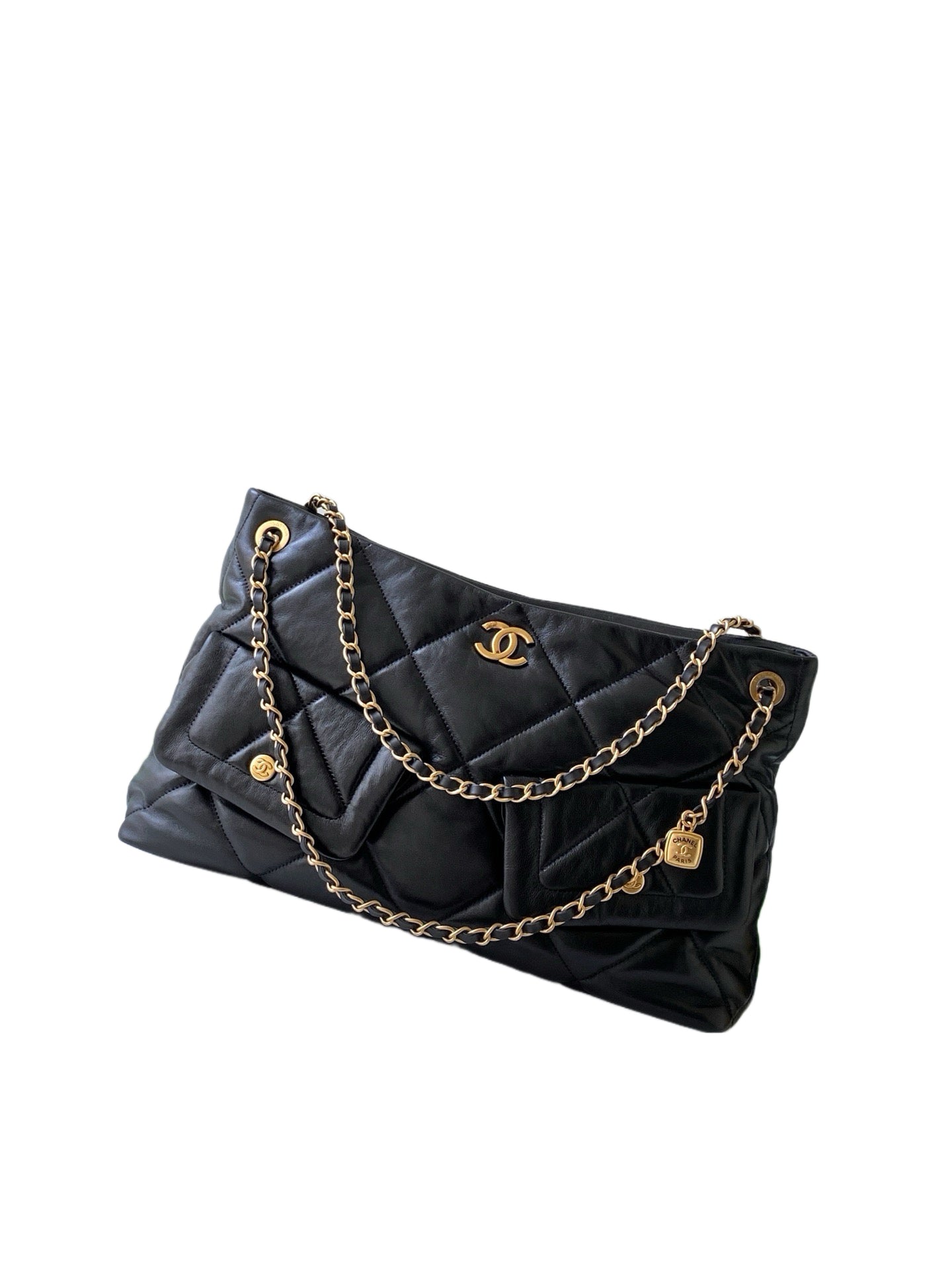 Exquisite Chanel-Inspired Retro Handbag - 25K